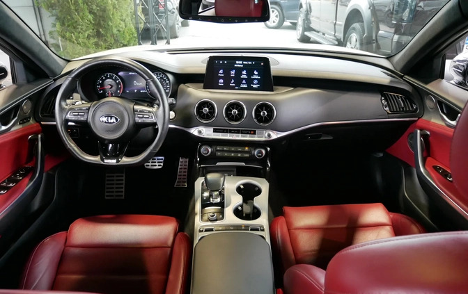 Kia Stinger cena 129900 przebieg: 95000, rok produkcji 2018 z Rawicz małe 529